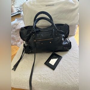 Gorgeous Balenciaga City Bag